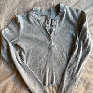 *New* Skims Gray Long Sleeve Henley Top
